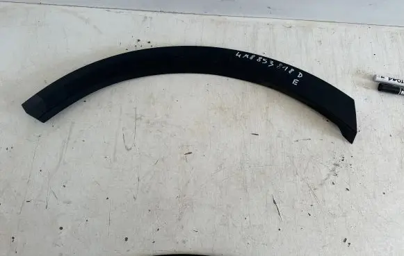 Audi Q8 Rear arch trim 4M8853818D