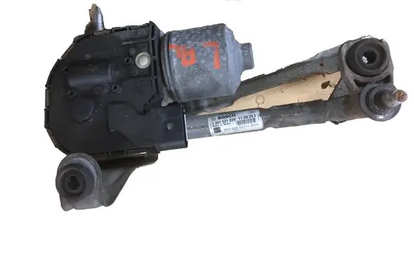 Seat Altea Wiper motor 5P0955119E