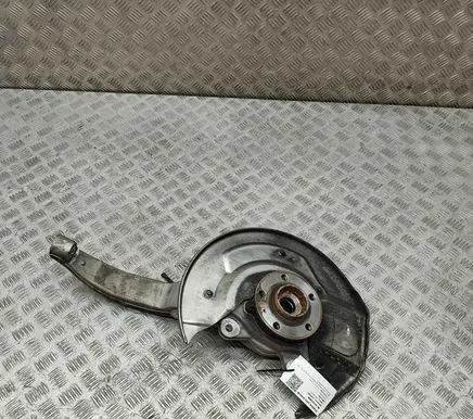 Volvo XC90 Front wheel hub 32370046 32298139