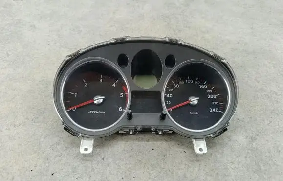 Nissan X-Trail T31 Speedometer (instrument cluster) JG62A