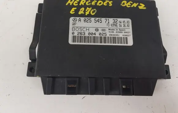 Mercedes-Benz E W211 Parking PDC control unit/module A0255457132 0263004025