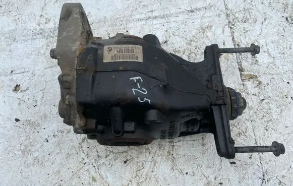 BMW X3 F25 Rear differential 7564867 40016 202369B