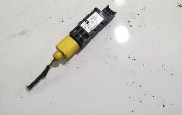 Audi A8 S8 D3 4E Airbag deployment crash/impact sensor 4B0959643C