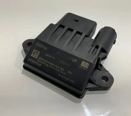 Mercedes-Benz E W211 Glow plug pre-heat relay 19193003751 0522140709 E2110021048