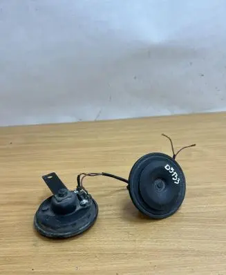 Mercedes-Benz Sprinter W906 Horn signal 0035422720 D5133