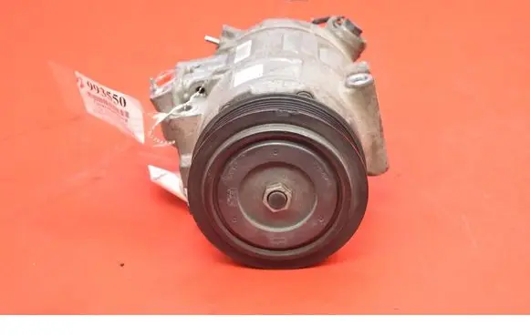 Volkswagen Polo IV 9N3 Air conditioning (A/C) compressor (pump) 6Q0820803J