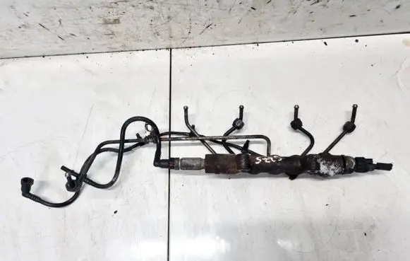 Ford Transit Fuel main line pipe