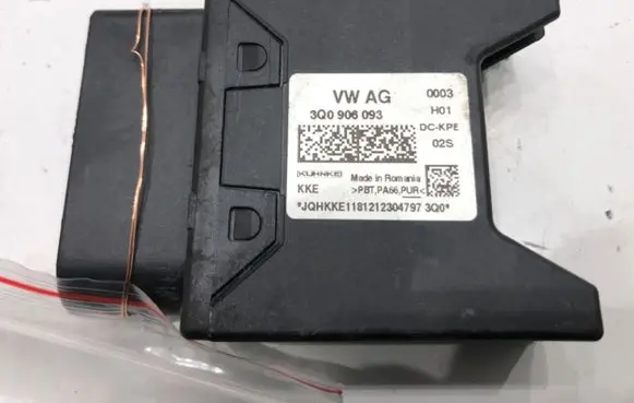 Volkswagen Tiguan Allspace Other control units/modules 3Q0906093