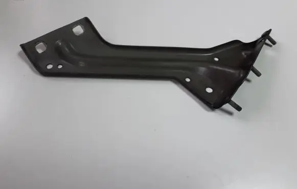 Fender mounting bracket