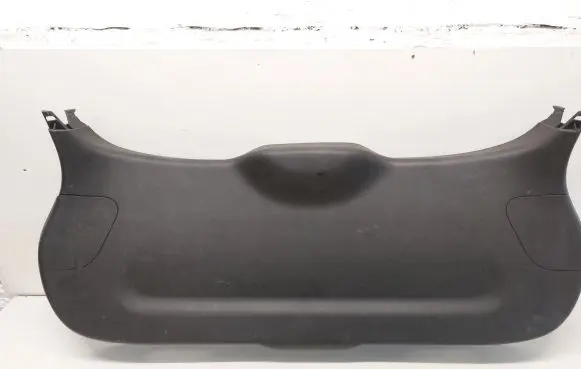 Renault Kadjar Tailgate trim