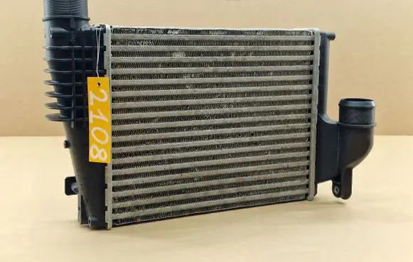 Peugeot 3008 I Intercooler radiator