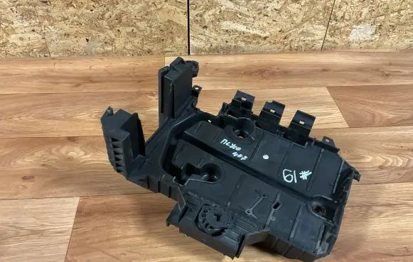 Peugeot 407 Battery tray 9645693080