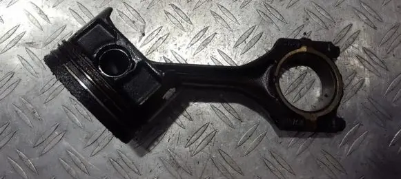 BMW 3 E36 Piston with connecting rod 676M