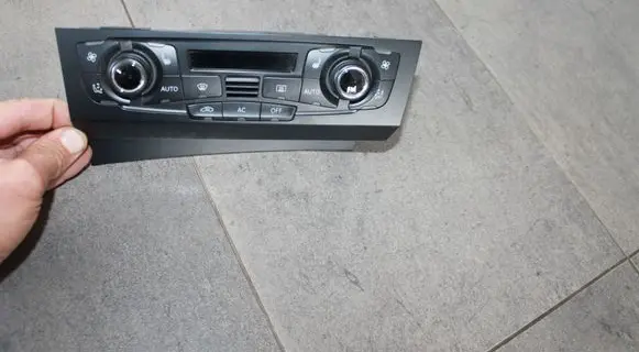 Audi A5 8T 8F Climate control unit 8T1820043AK 8T1820043 A2C53345976