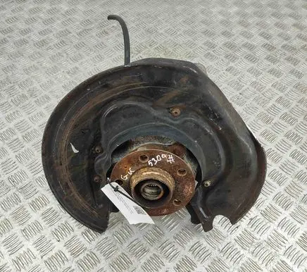 Audi RS6 C7 Rear wheel hub 8K0407613D 4H0498625E