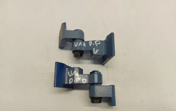 BMW X1 U11 Front door hinge set BMWU11Zaw50390