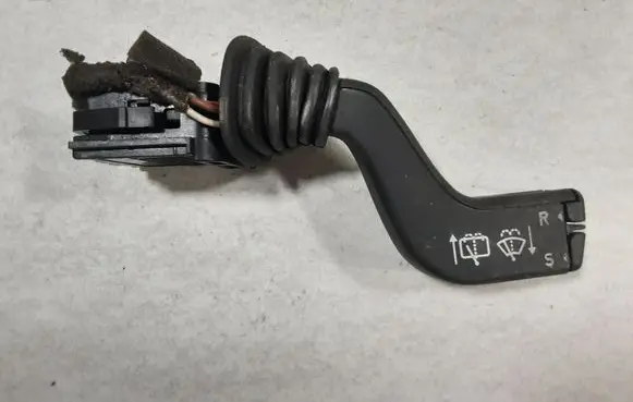 Opel Zafira A Wiper control stalk 090413243