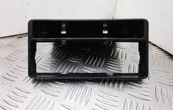 Toyota MR2 (W30) III Radio/GPS head unit trim HPX8202 D482023 6651936