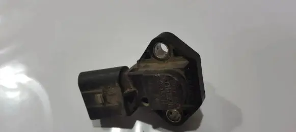 Skoda Octavia Mk1 (1U) Air pressure sensor 038906051 0281002177