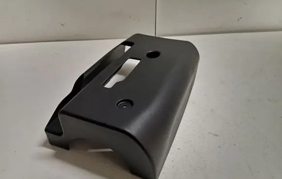 Steering wheel column trim