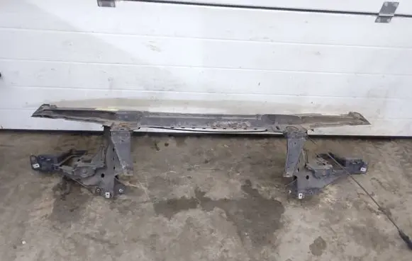 BMW X5 E53 Top upper radiator support slam panel 