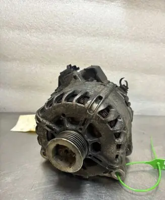 Peugeot 2008 I Generator/alternator 9674646180