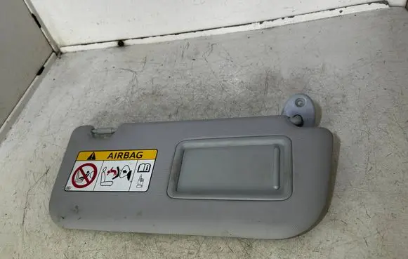 Toyota Prius (XW50) Sun visor TW232