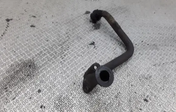 Coolant pipe/hose