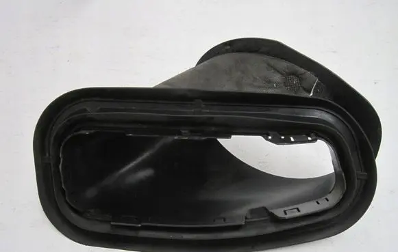 Peugeot Partner III Cabin air duct channel 9826752180