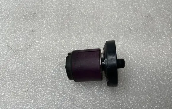 BMW 5 E39 Light switch 6909779