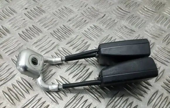 Seat Ibiza IV (6J,6P) Rear seatbelt buckle 6R0857739