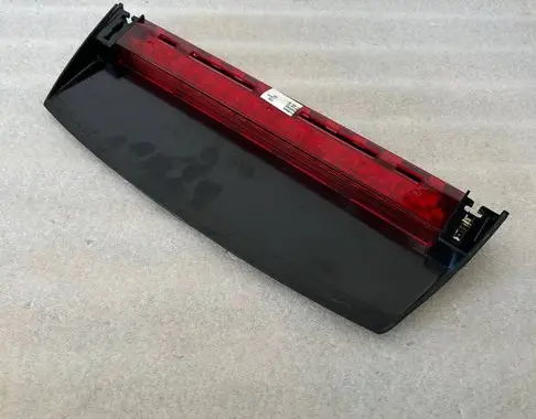 Audi A6 S6 C8 4K Third/center stoplight 85F945097
