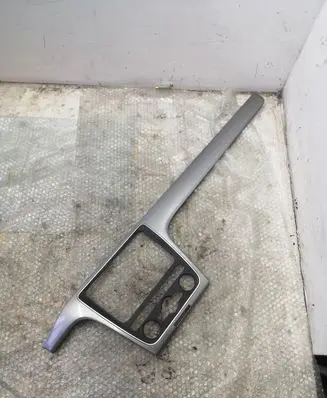 Volkswagen PASSAT B7 USA Panel trim 561858336