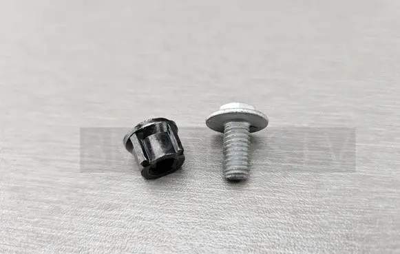BMW X5 E53 Nuts/bolts 51338242760 8242760 07147154229