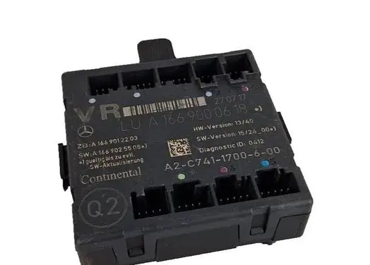 Mercedes-Benz GLA W156 Door control unit/module A1669000618