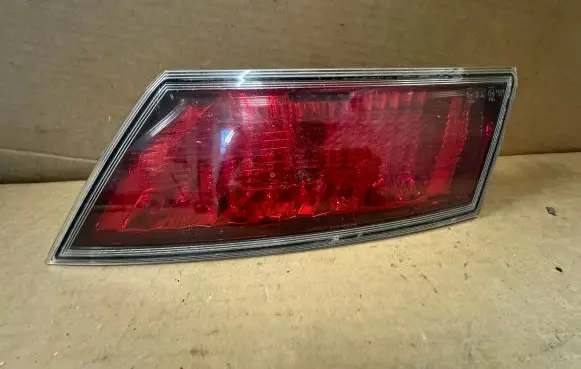 Honda Civic Tailgate rear/tail lights 22616721