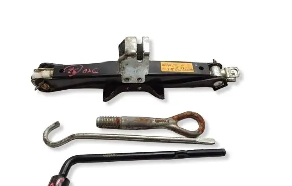 Nissan Qashqai Lift Jack 99550EY20A MAX1150XG