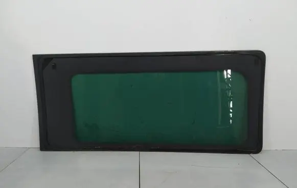 Ford Transit Custom Rear side window 