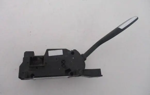 Citroen C4 II Picasso Gear shifter/selector 98002210VV