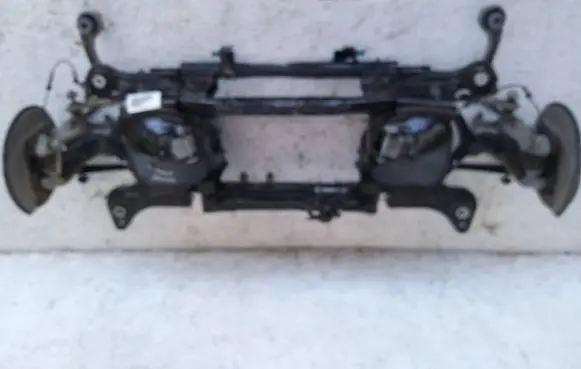 Peugeot 3008 I Rear subframe 9801145980