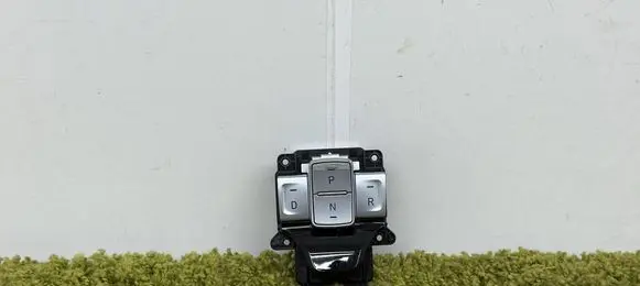 Hyundai Kona I Gear shift switch/knob 467w0-k4100