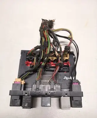 Volkswagen PASSAT B6 Comfort/convenience module 3C8937049D F005V0074 H54S2602