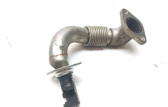 KIA Sorento EGR valve line/pipe/hose