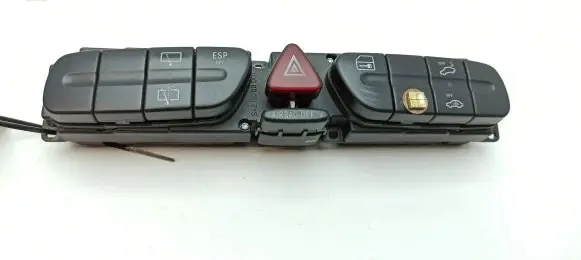 Mercedes-Benz C W203 Hazard light switch 2038211551 3306450101 10538096002