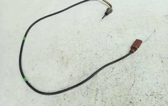 Audi A6 Allroad C7 Exhaust gas pressure sensor 04L106088BB