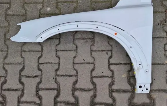Volvo XC70 Fender