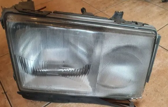 Mercedes-Benz E W124 Headlight/headlamp 1305363959