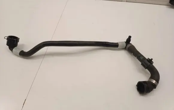 BMW iX Engine coolant pipe/hose 8475132 1712847513202