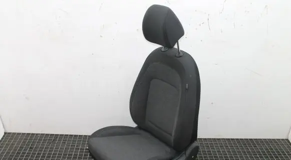 Hyundai Kona I Front driver seat 