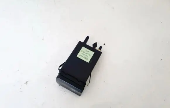 Audi A3 S3 8L Windscreen/window heater switch 8l0941503a